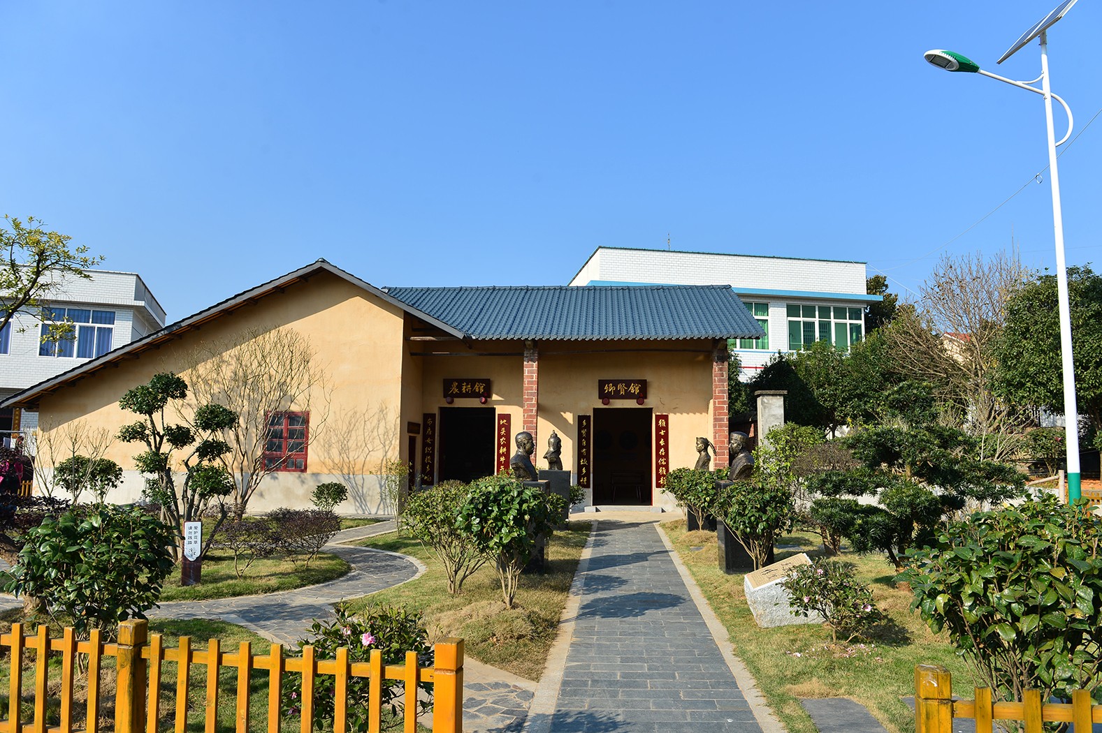 DSC_1910.jpg